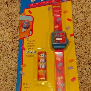 Vintage PEZ candy Watch 1995 collectible unopened Dream Castle